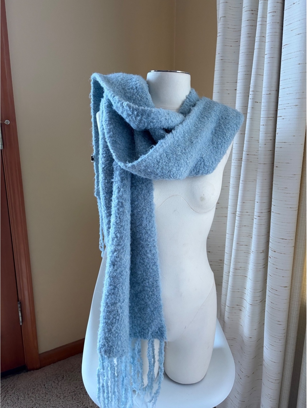 Cozy Pastel Blue Mohair Style Fuzzy Knit Sweater Heavy Textured Soft